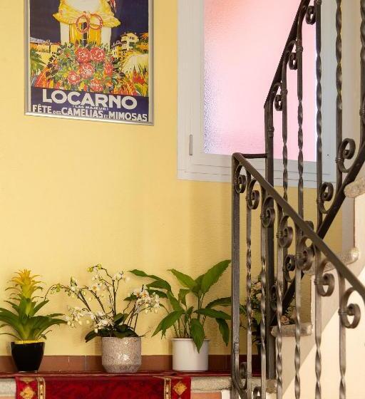 ホテル Garni Dei Fiori