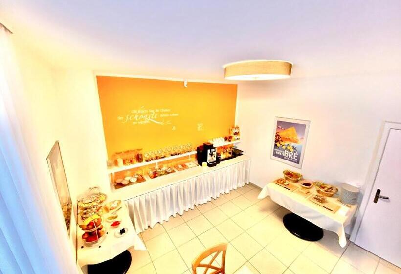 ホテル Garni Dei Fiori