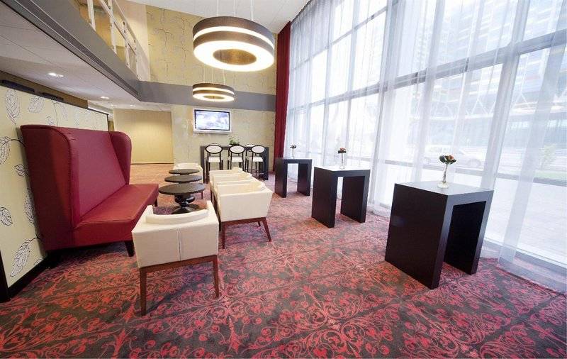 Отель Golden Tulip Leiden Centre