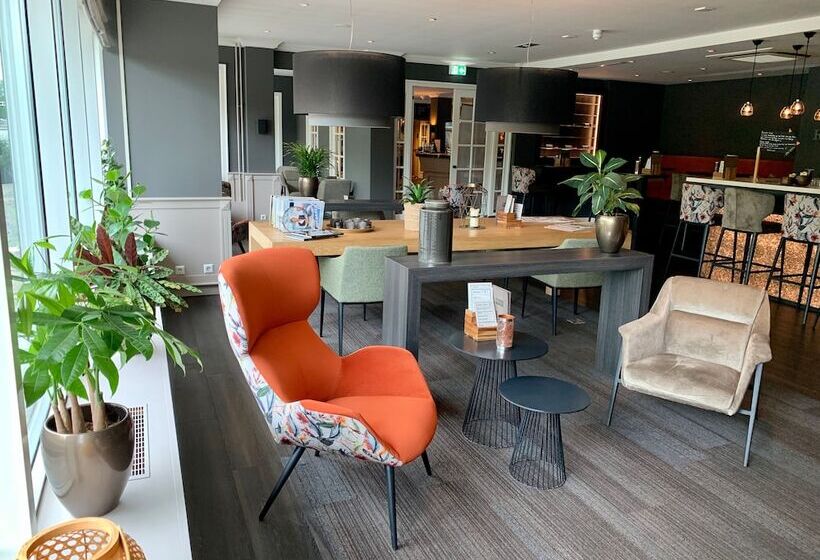 Отель Golden Tulip Leiden Centre