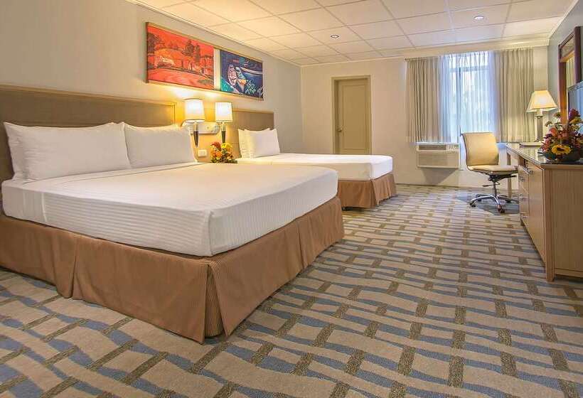 Grand Hotel Guayaquil, Ascend Hotel Collection