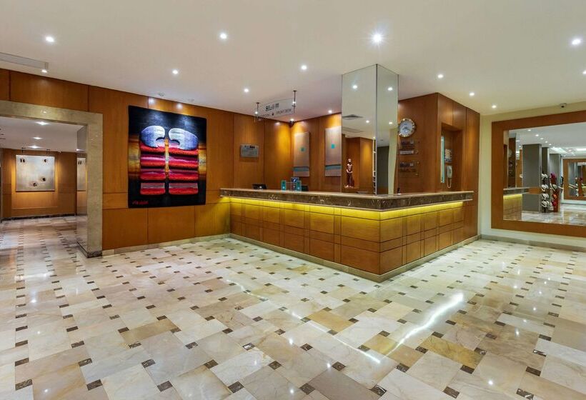 Grand Hotel Guayaquil, Ascend Hotel Collection