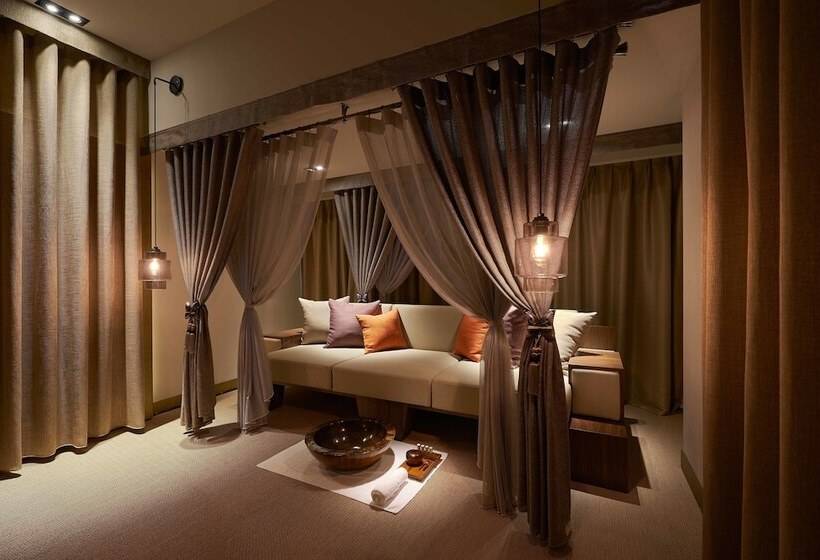 호텔 Grand Hyatt Taipei