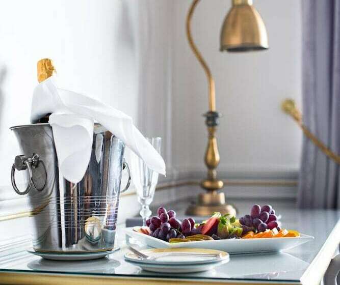 호텔 Gyllene Uttern