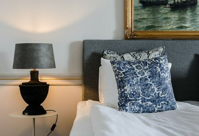 호텔 Gyllene Uttern