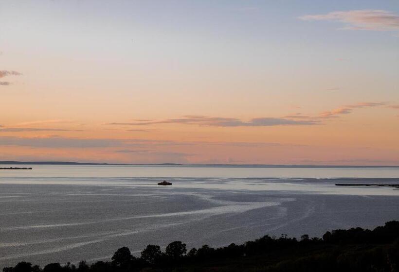 Отель Gyllene Uttern