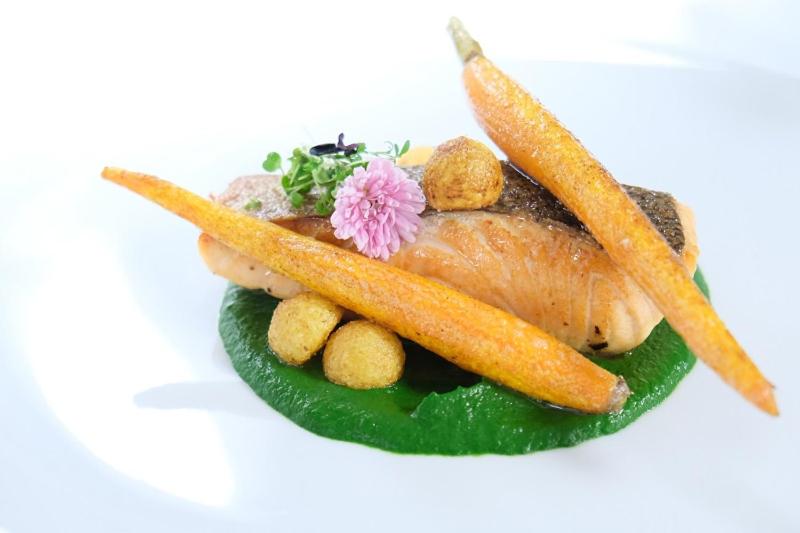 ホテル Haller S Geniesser