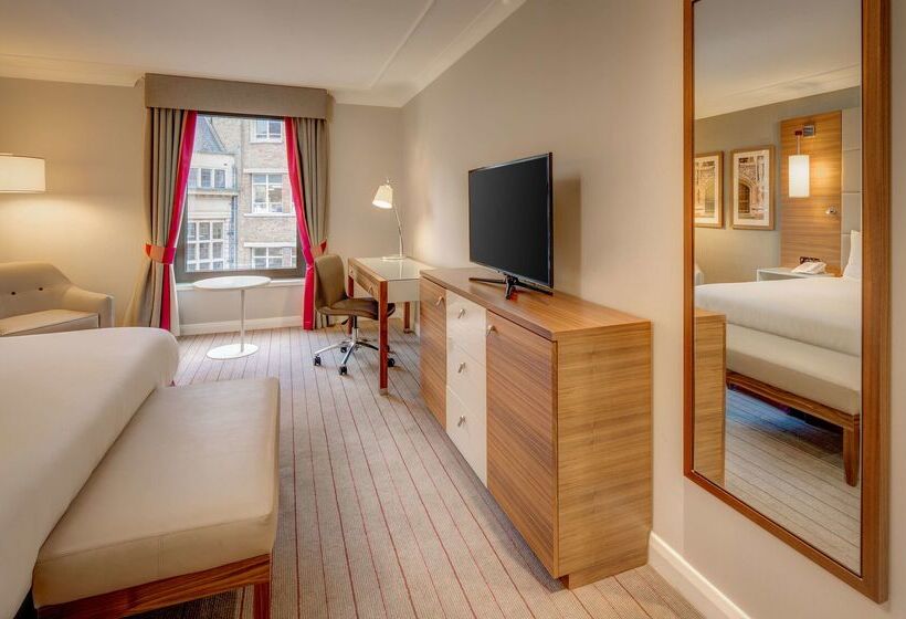 酒店 Hilton Cambridge City Centre