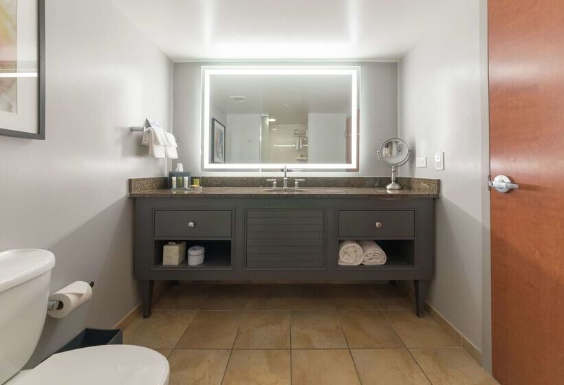 فندق Hilton Melbourne Beach Oceanfront