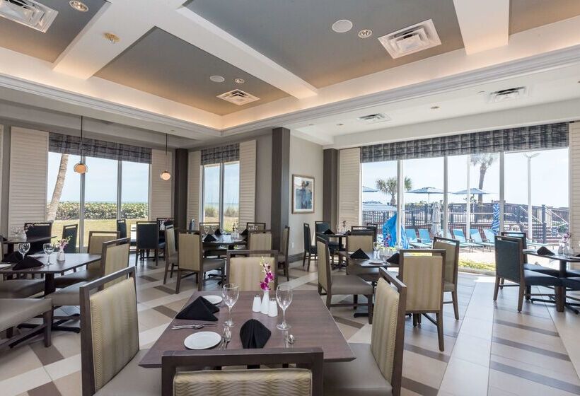 فندق Hilton Melbourne Beach Oceanfront