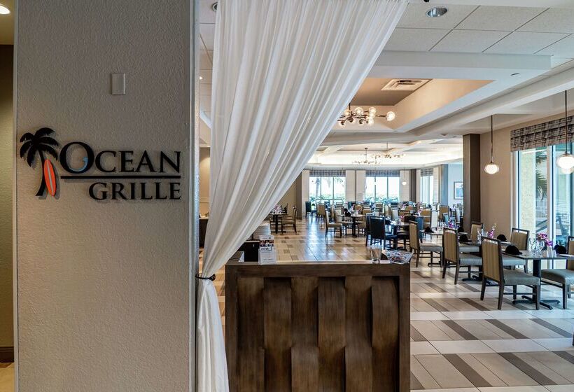 فندق Hilton Melbourne Beach Oceanfront