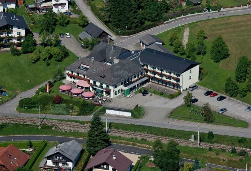 בית מלון כפרי Hocheck