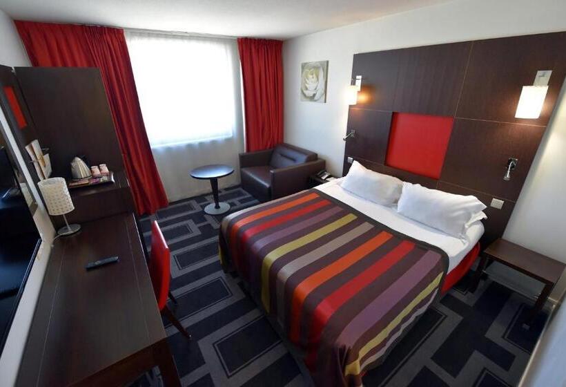 هتل Holiday Inn Dijon Toison D Or, An Ihg