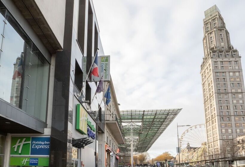 هتل Holiday Inn Express Amiens, An Ihg