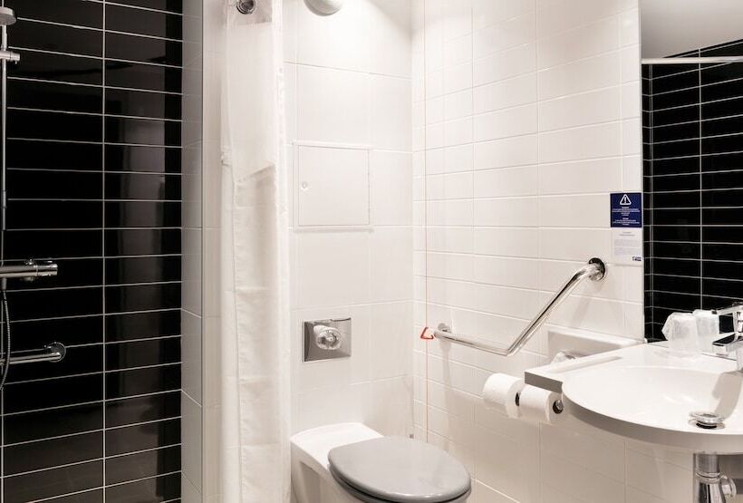 فندق Holiday Inn Express Amiens, An Ihg