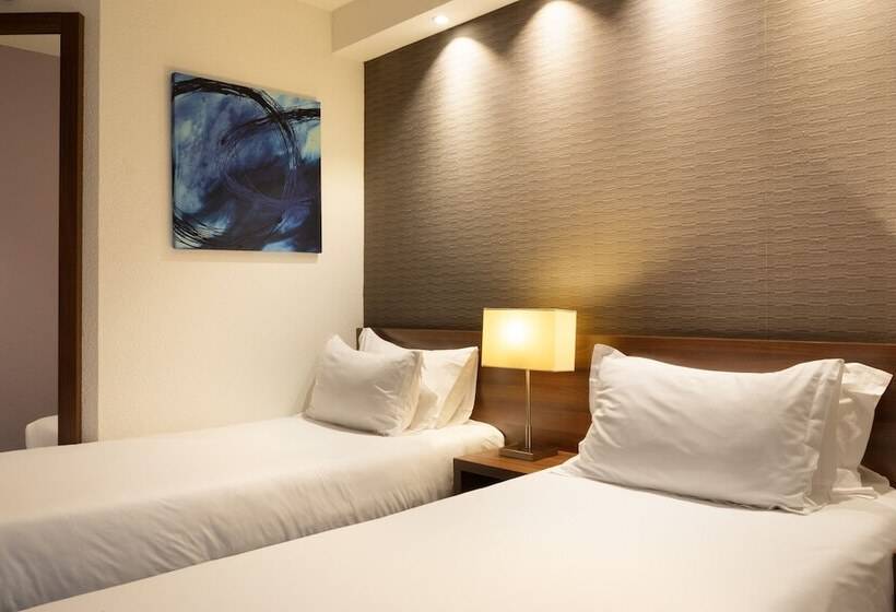 هتل Holiday Inn Express Amiens, An Ihg