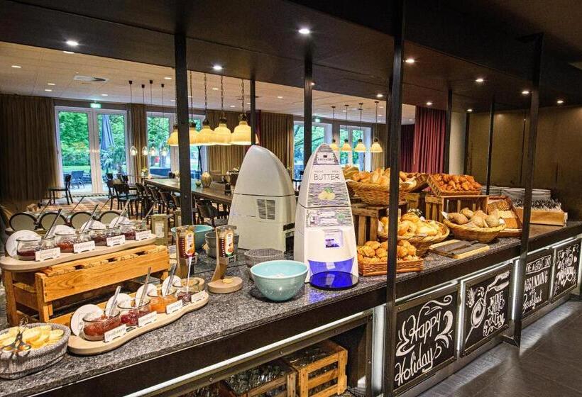 בית מלון כפרי Holiday Inn Lübeck, An Ihg