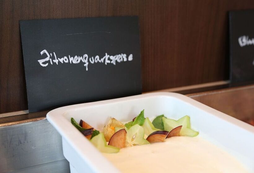 هتل Holiday Inn Munich South, An Ihg