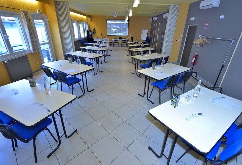 בית מלון כפרי Hôtel Aster Restaurant Aux Arcades