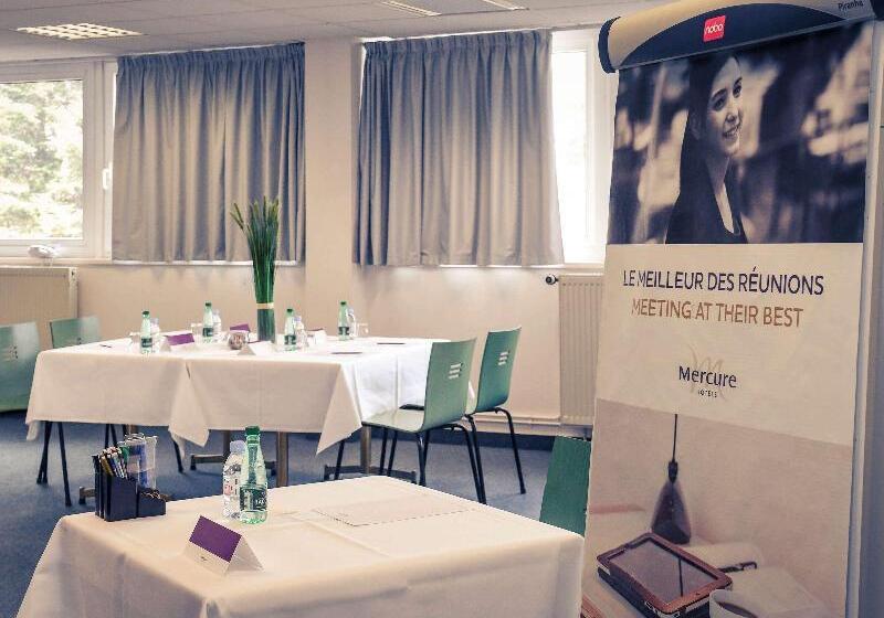 酒店 Hôtel Mercure Saintlô Centre