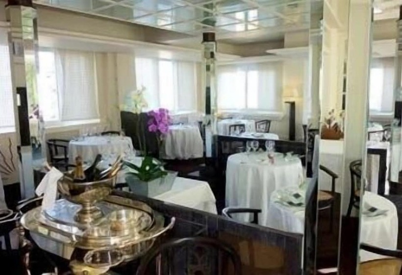 فندق Hôtel Radio   Teritoria