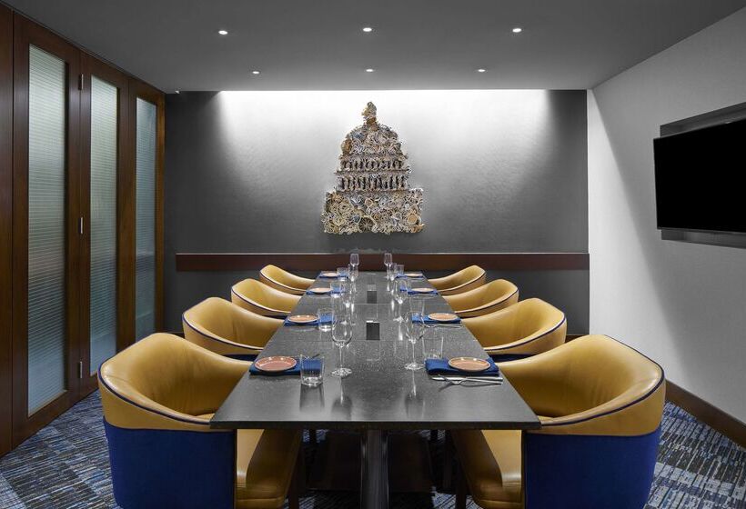 Отель Hyatt Regency Washington On Capitol Hill