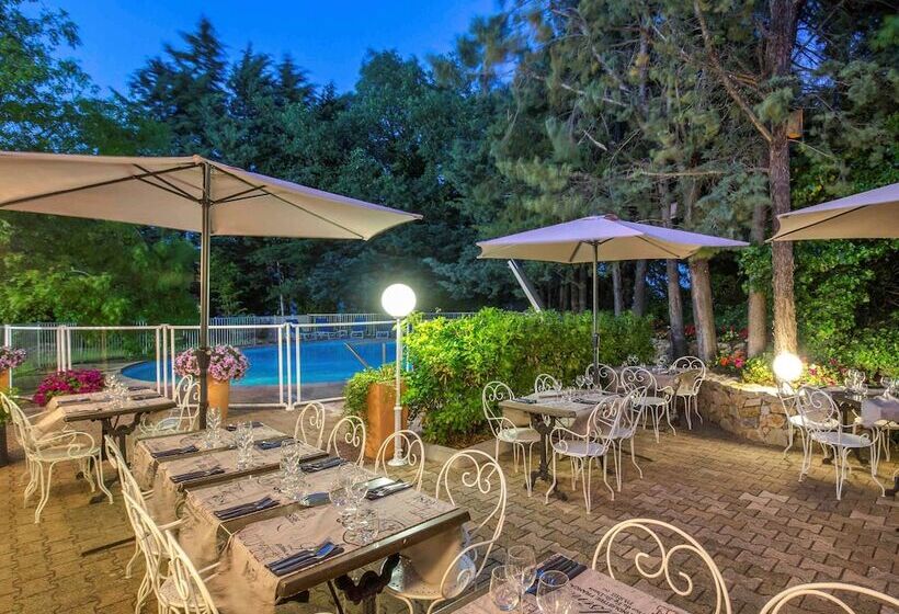 فندق Ibis Brignoles Provence Verte