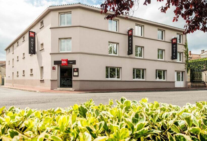 Отель Hôtel Ibis Cognac Centre