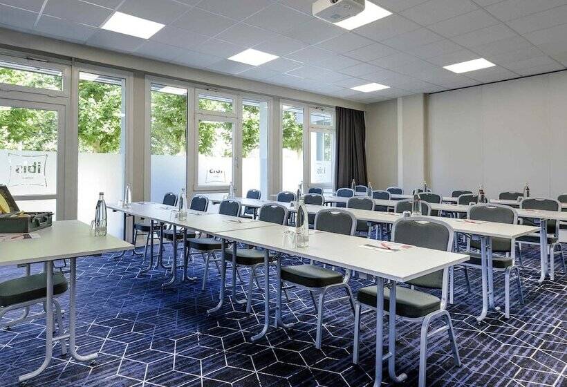 Ibis Hotel Frankfurt Messe West
