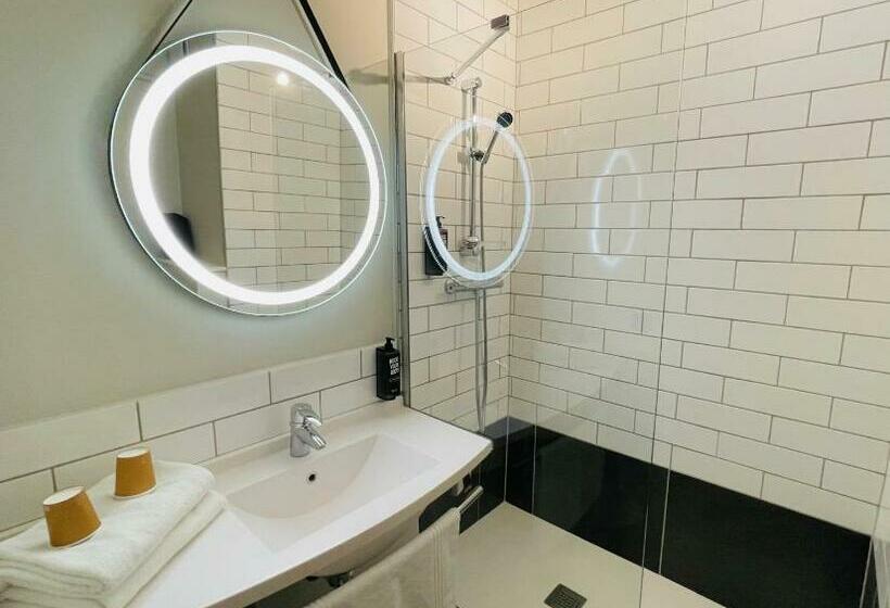 فندق Ibis Gap Centre