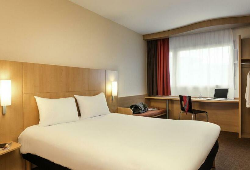 فندق Ibis Gap Centre