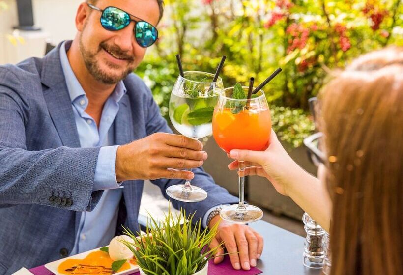 Отель Ibis Lausanne Crissier