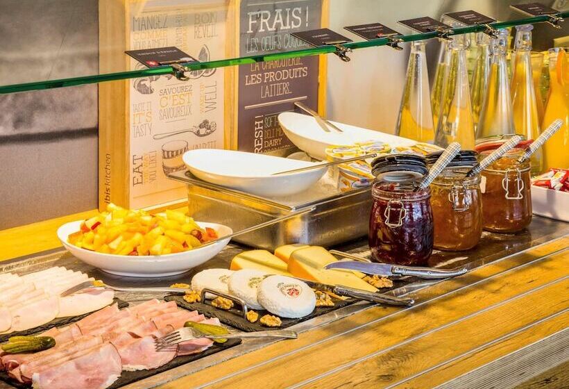 Отель Ibis Lausanne Crissier