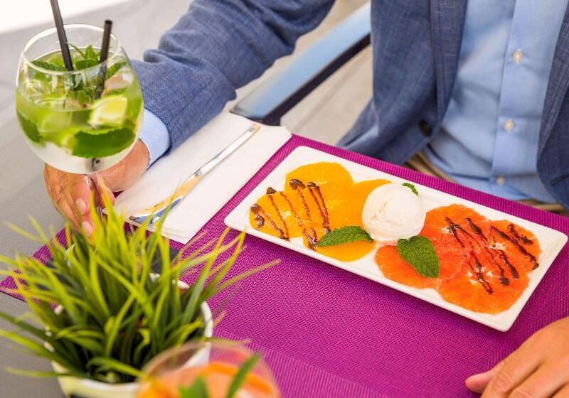 Отель Ibis Lausanne Crissier