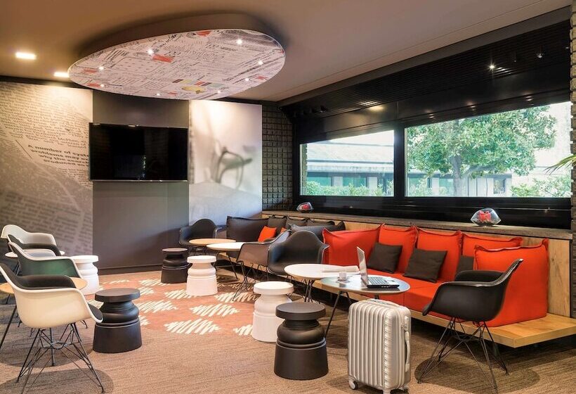 هتل Ibis Milano Ca Granda