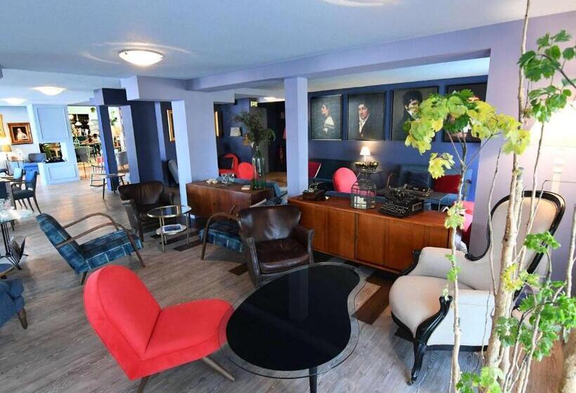 Отель Ibis Nantes Saint Herblain