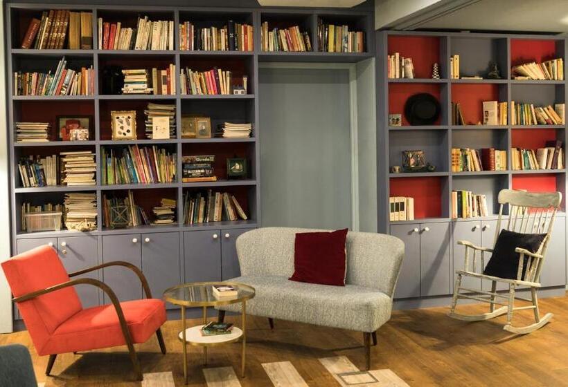 Отель Ibis Nantes Saint Herblain