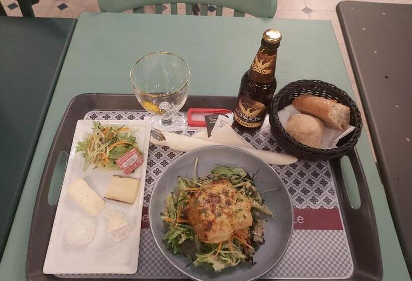 Отель Ibis Nantes Saint Herblain