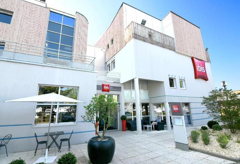 Отель Ibis Nantes Saint Herblain
