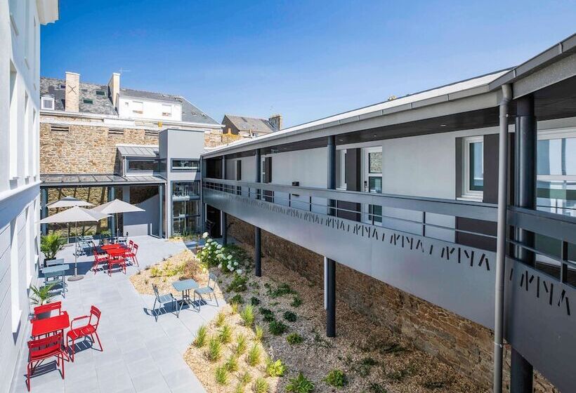 ホテル Ibis Saint Malo Plage
