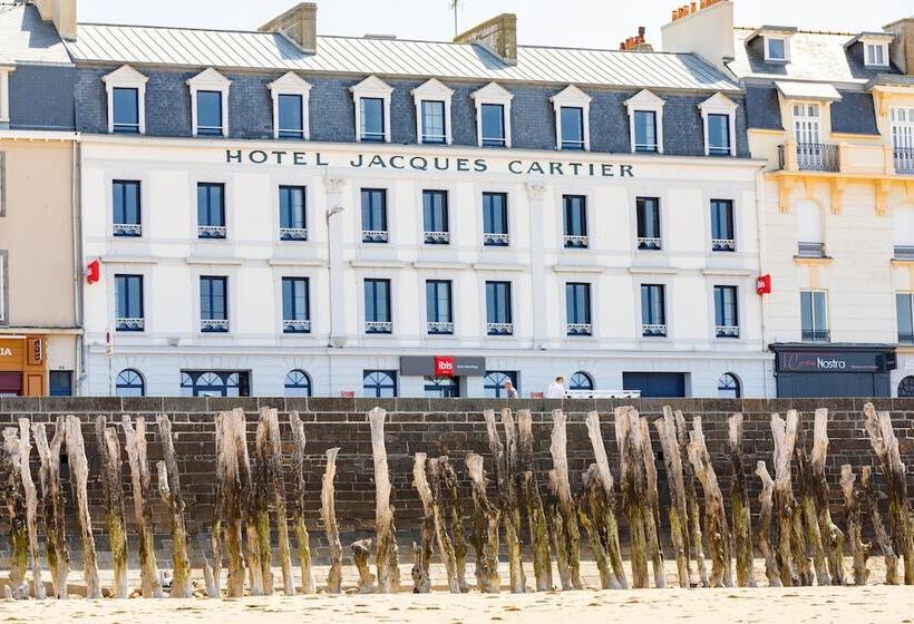ホテル Ibis Saint Malo Plage