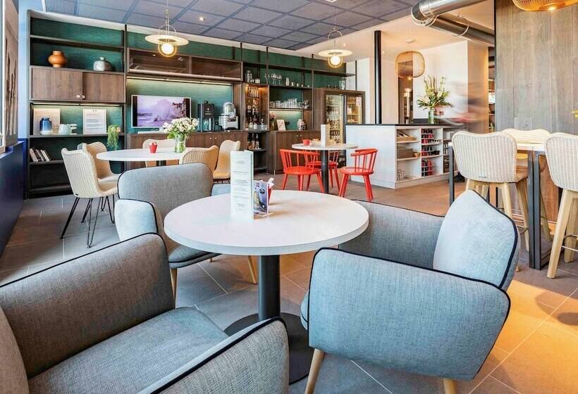 ホテル Ibis Saint Malo Plage