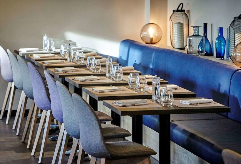 ホテル Ibis Styles Evry Lisses