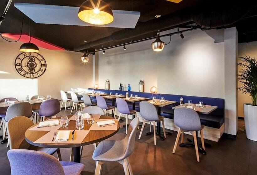 ホテル Ibis Styles Evry Lisses