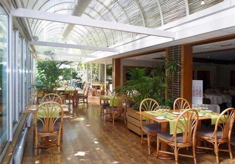 ホテル Ibis Styles Evry Lisses