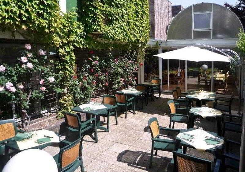 ホテル Ibis Styles Evry Lisses