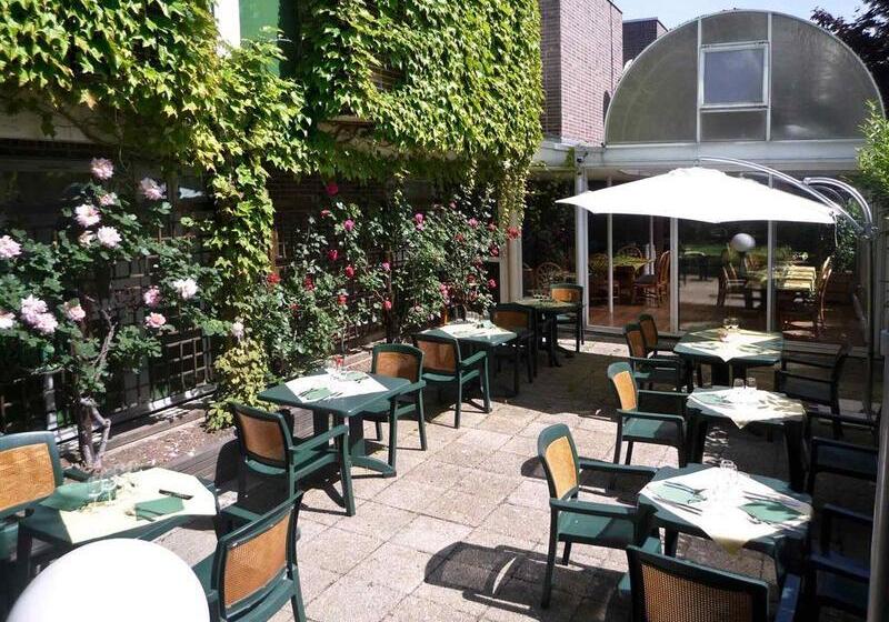 ホテル Ibis Styles Evry Lisses