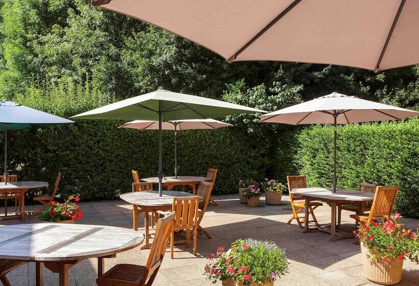 Отель Ibis Velizy Jouy En Josas