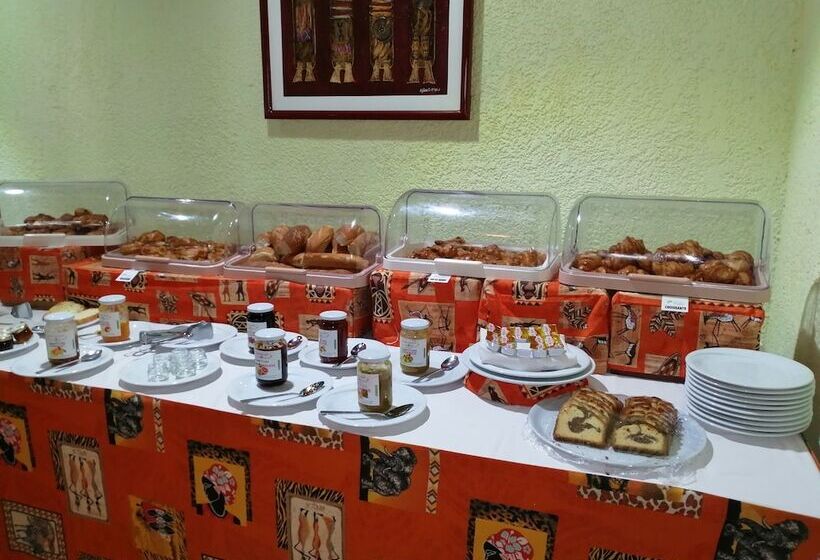 酒店 Jardin Savana Dakar