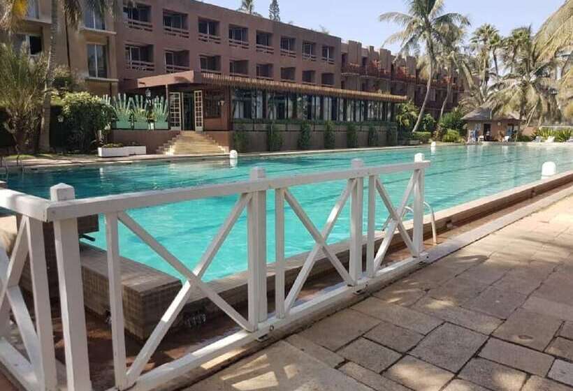 酒店 Jardin Savana Dakar